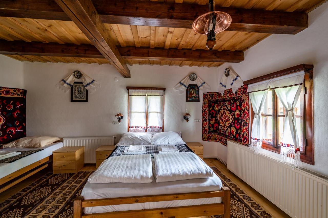 Pensiunea Marioara Breb Exteriér fotografie