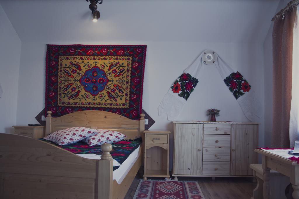 Pensiunea Marioara Breb Exteriér fotografie